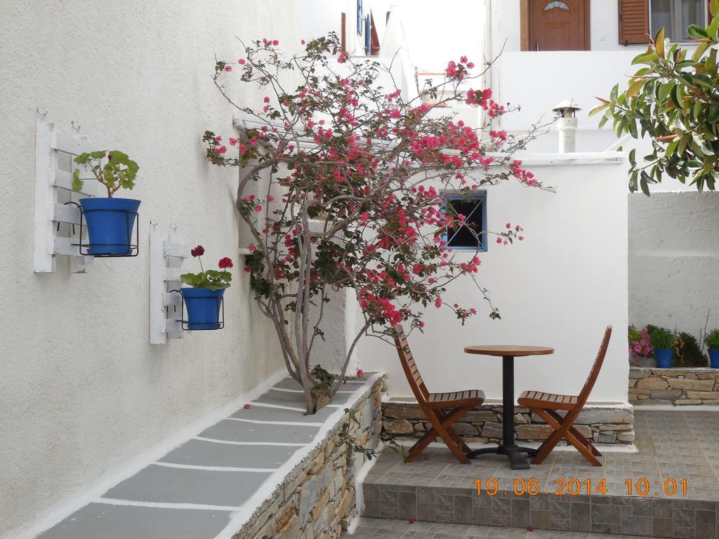 Armonia Pension Ίος Εξωτερικό φωτογραφία